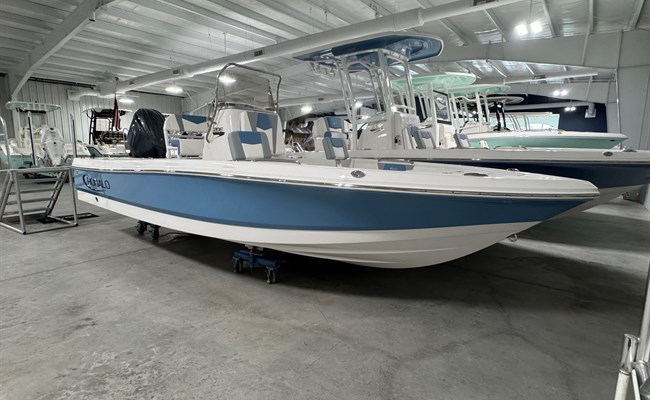 2026 Robalo 206 Cayman Atlas Blue/White